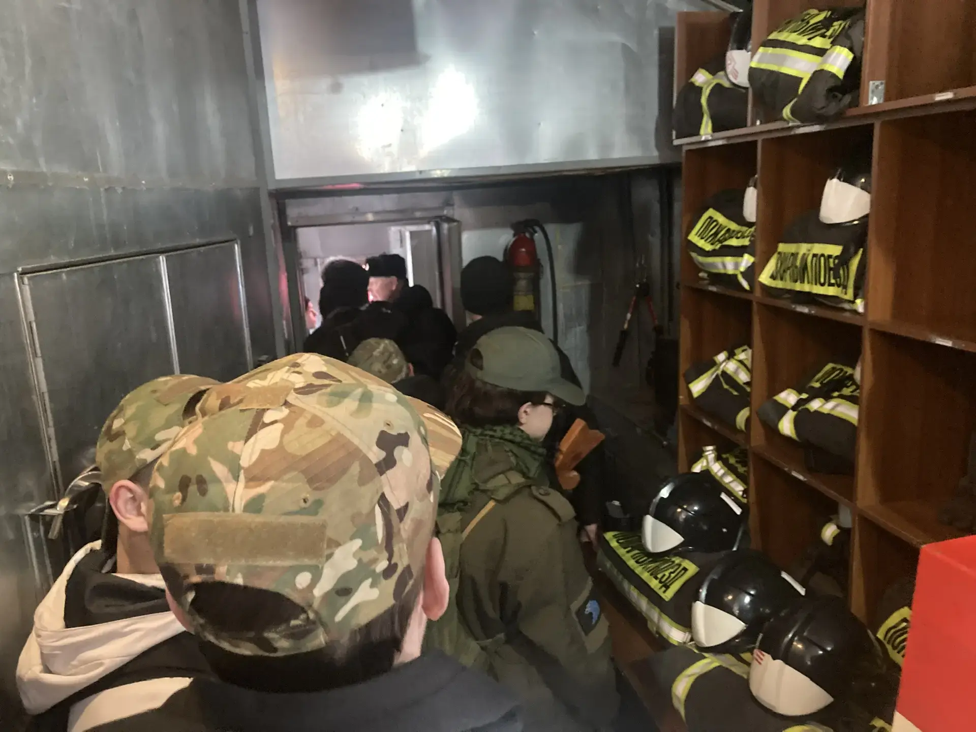 Вот и закончились трехдневные сборы у наших 8ми класс ников.  Юноши занимались строевой...