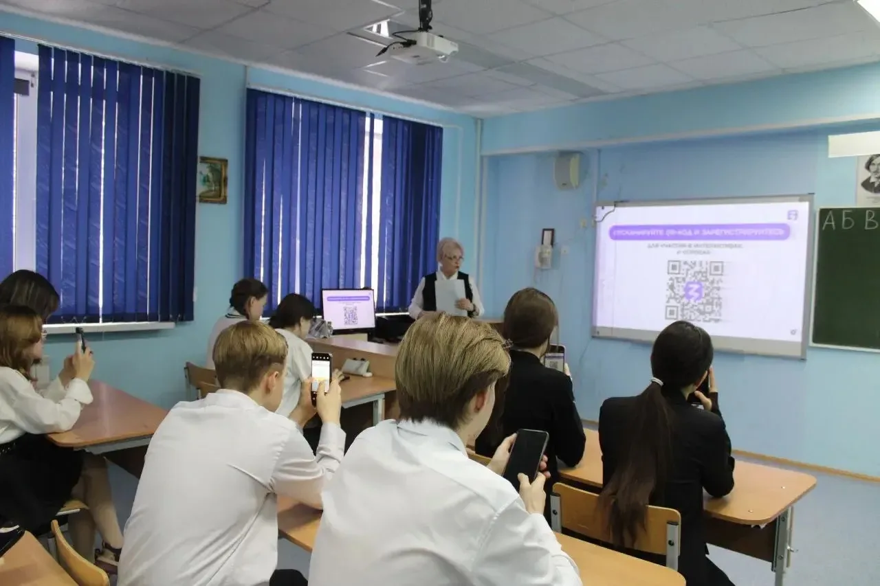 🎓 От сессии до сессии: где рождается будущее?  Университет — это не просто лекции и зачеты. Это мест