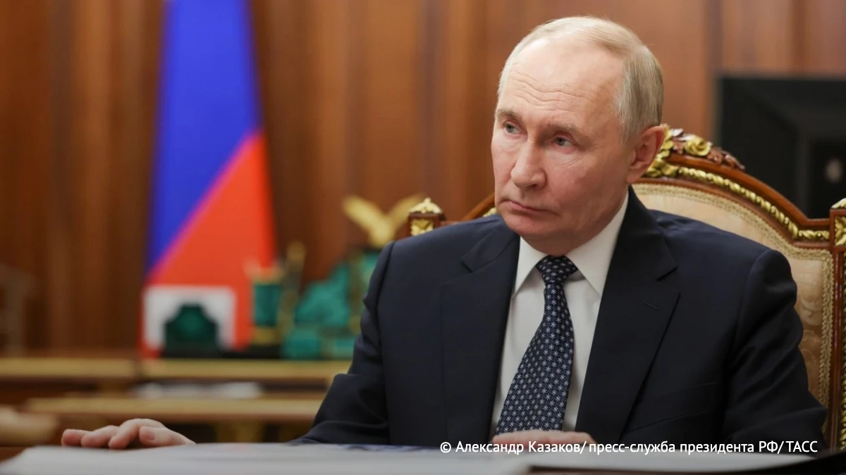 80% россиян считают Путина одним из наиболее влиятельных лидеров в мире, говорится в ис...