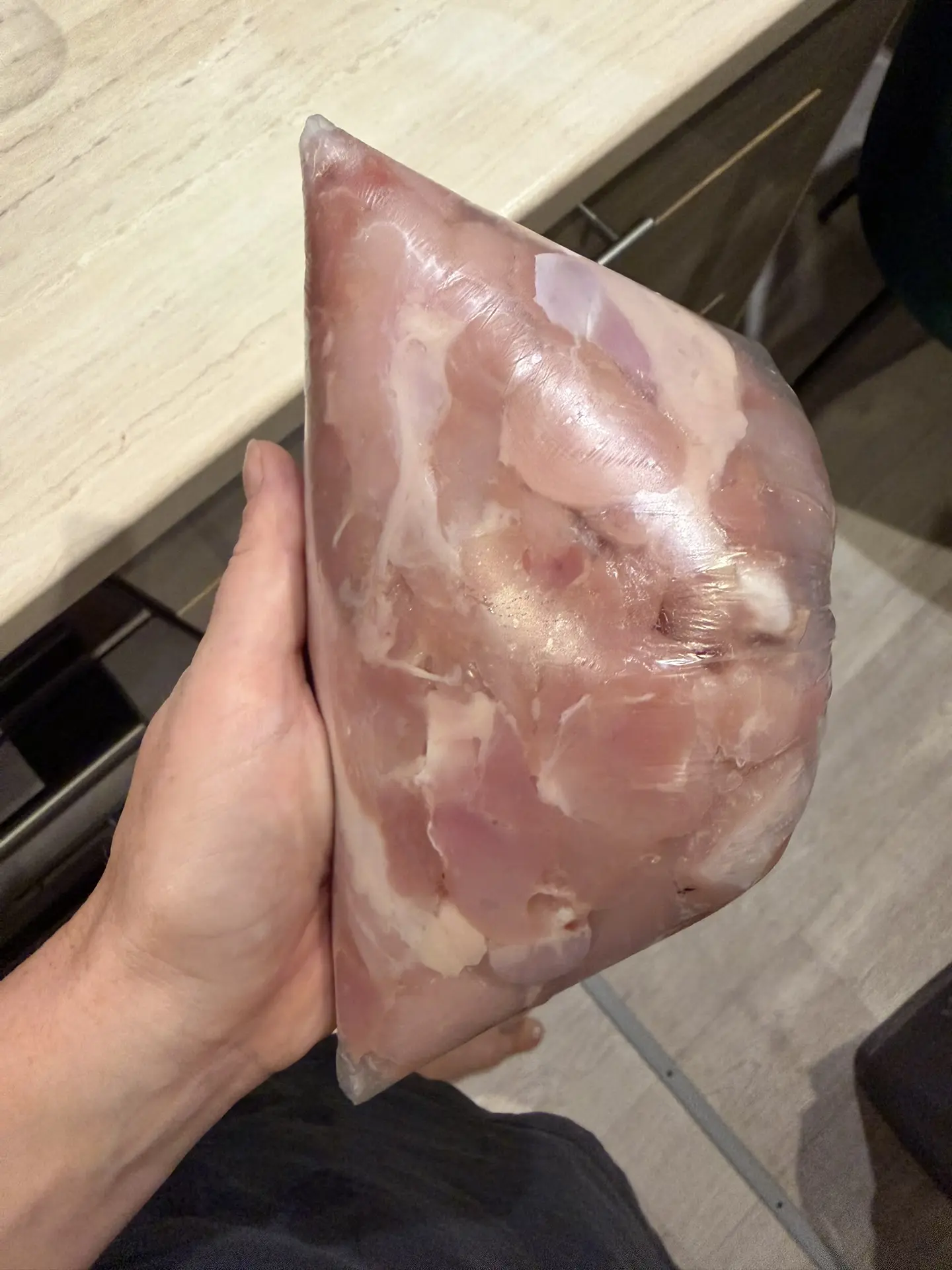 Честно, я хочу жить как Артем😁