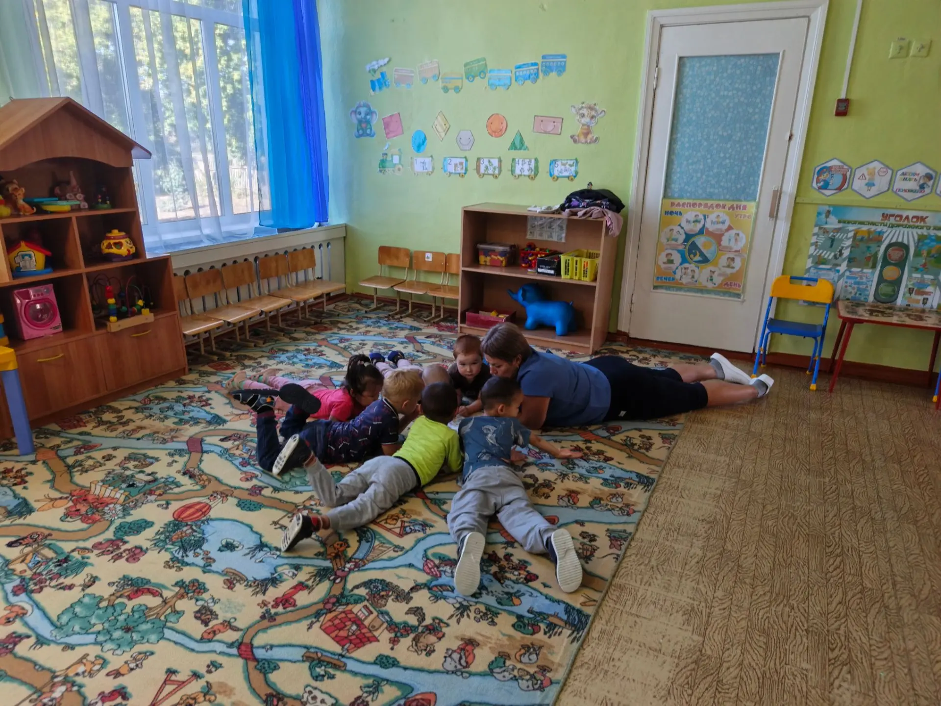 В волшебном мире сказок: знакомство с «Петушком и бобовым зёрнышком»