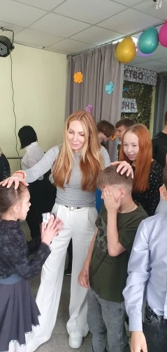 ЗМКФ: Наталья Бочкарёва посетила Центр помощи детям им. Подгорбунского