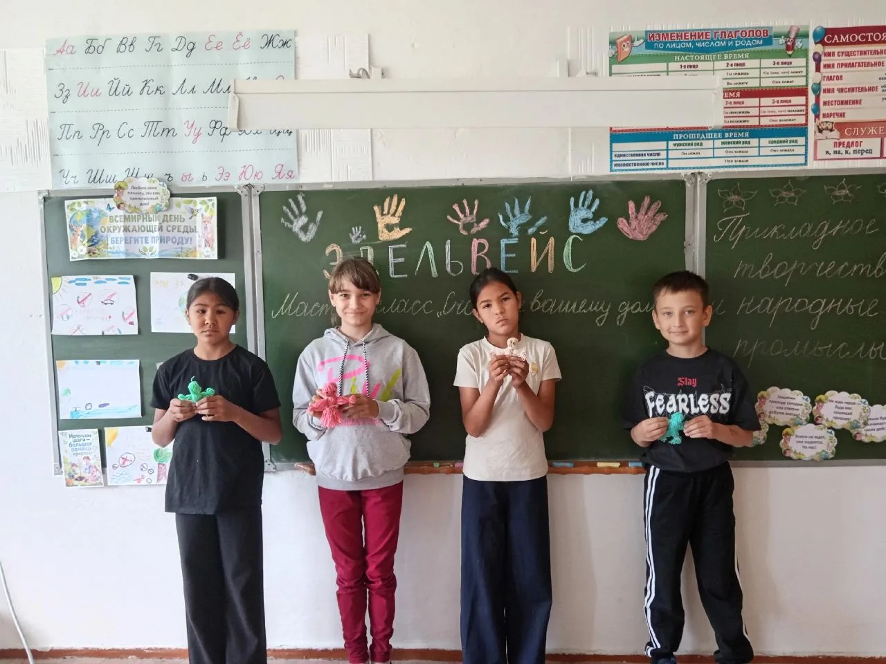 ✨ ЛДП "Эдельвейс". День 8.✨
Тематический день "Прикладное творчество и народные ремёсла" 
🇷🇺 Сегод