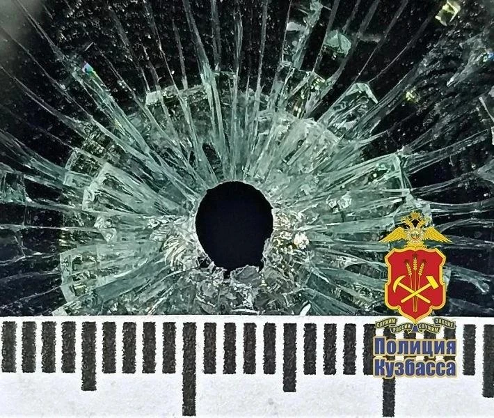 В Новокузнецке дорожный конфликт между двумя женщинами закончился выстрелами