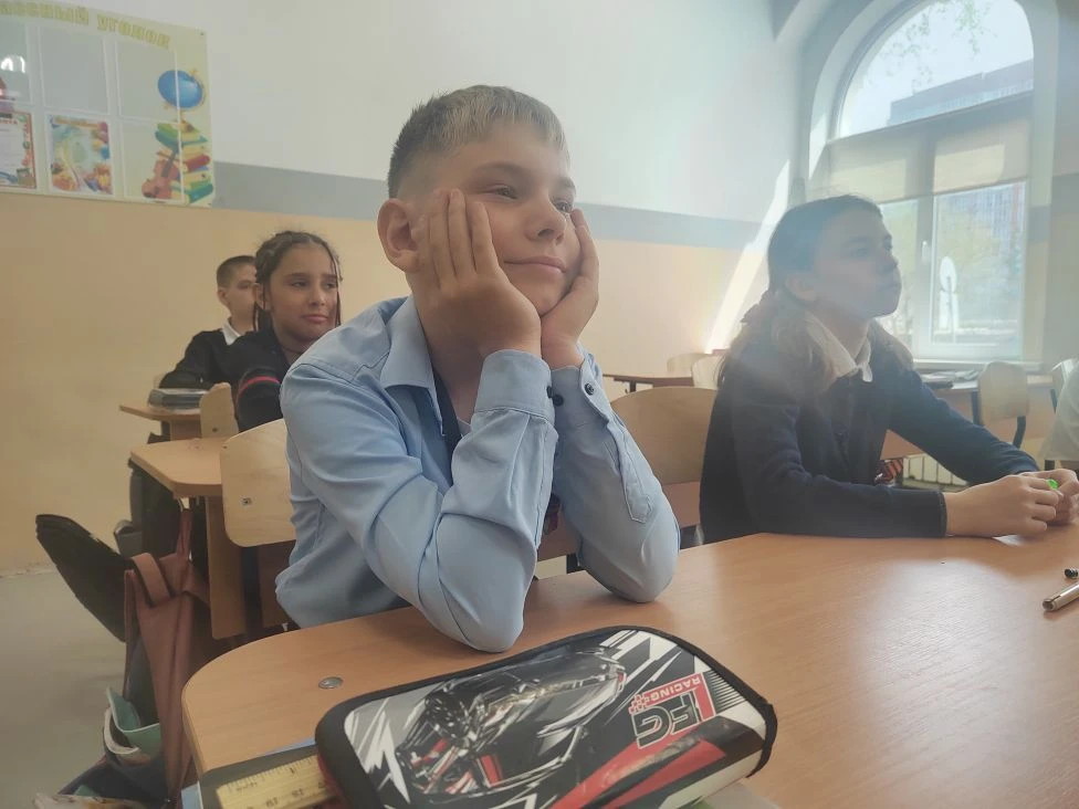 📢 Единство поколений: уроки мужества в 4-м классе  Сегодня в нашей школе прошли необычные классные ч