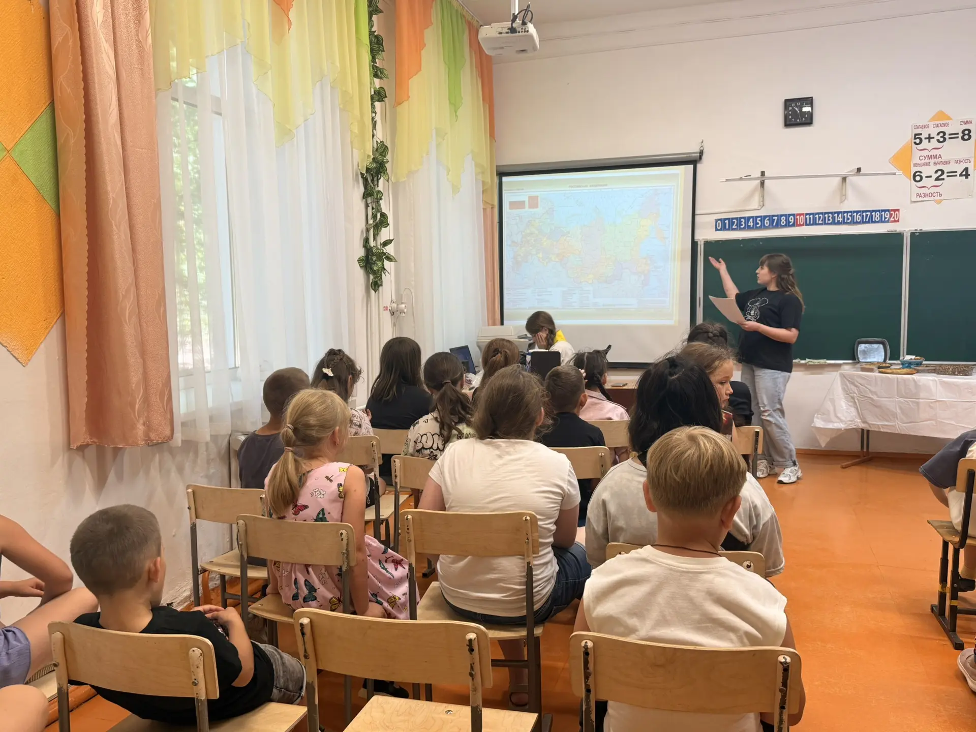 🇷🇺 «В единстве — сила!»: интерактивное путешествие и праздник национальных блюд в наш...