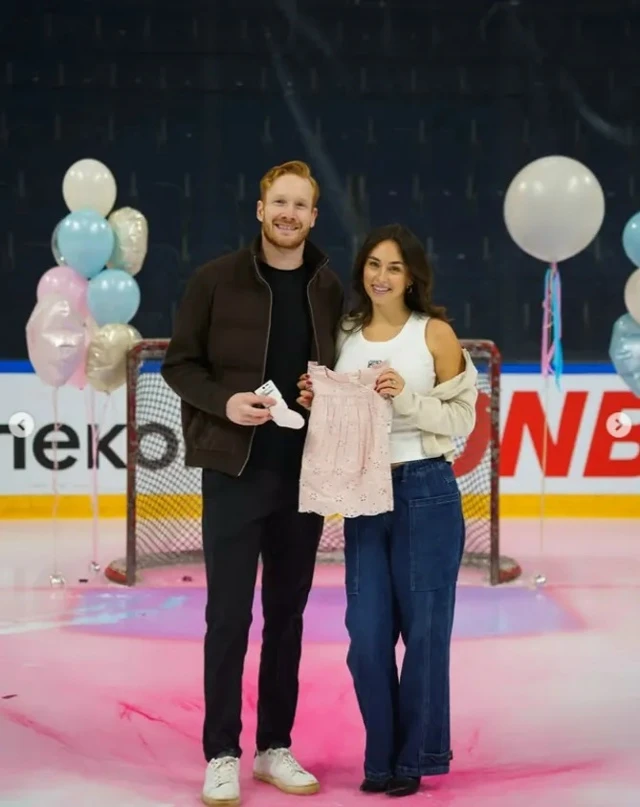 👶🏒 🥅👨‍👩‍👧У легионера уфимского клуба Джека Родуолда родилась прекрасная дочь. Рад...