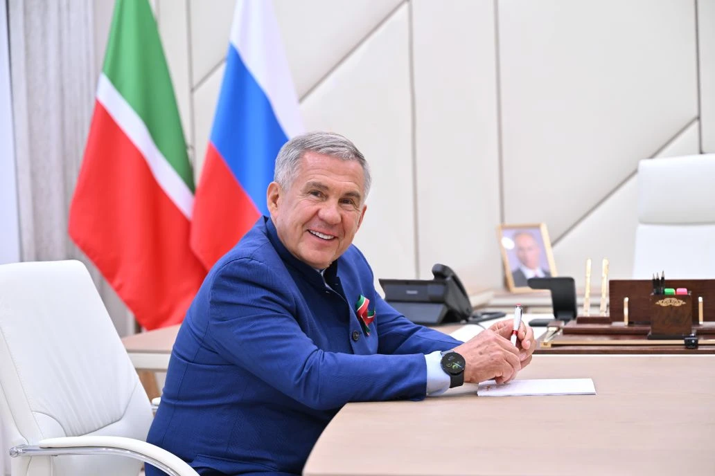 ⚡️Рустам Минниханов учредил Электронную доску почета Республики Татарстан  Соответствующий указ Раис