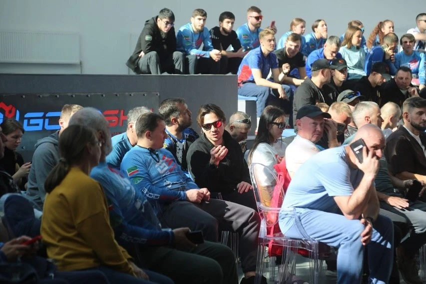 Подпишись, чтобы не потерять нас