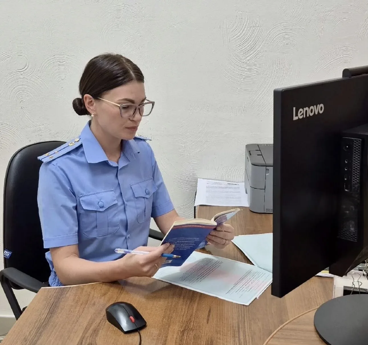 Спецтехника пошла на заработную плату в Ейском районе

Арест и продажа трёх единиц специальной техни