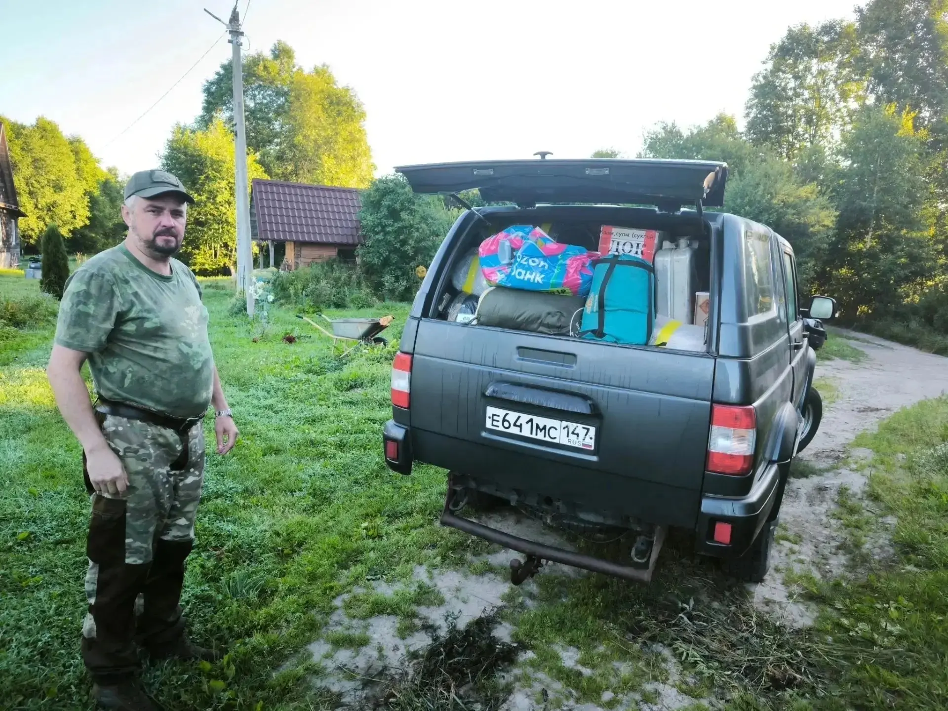 📦 Очередная посылка в зону СВО доставлена замначальником ветеринарной станции Волховск...