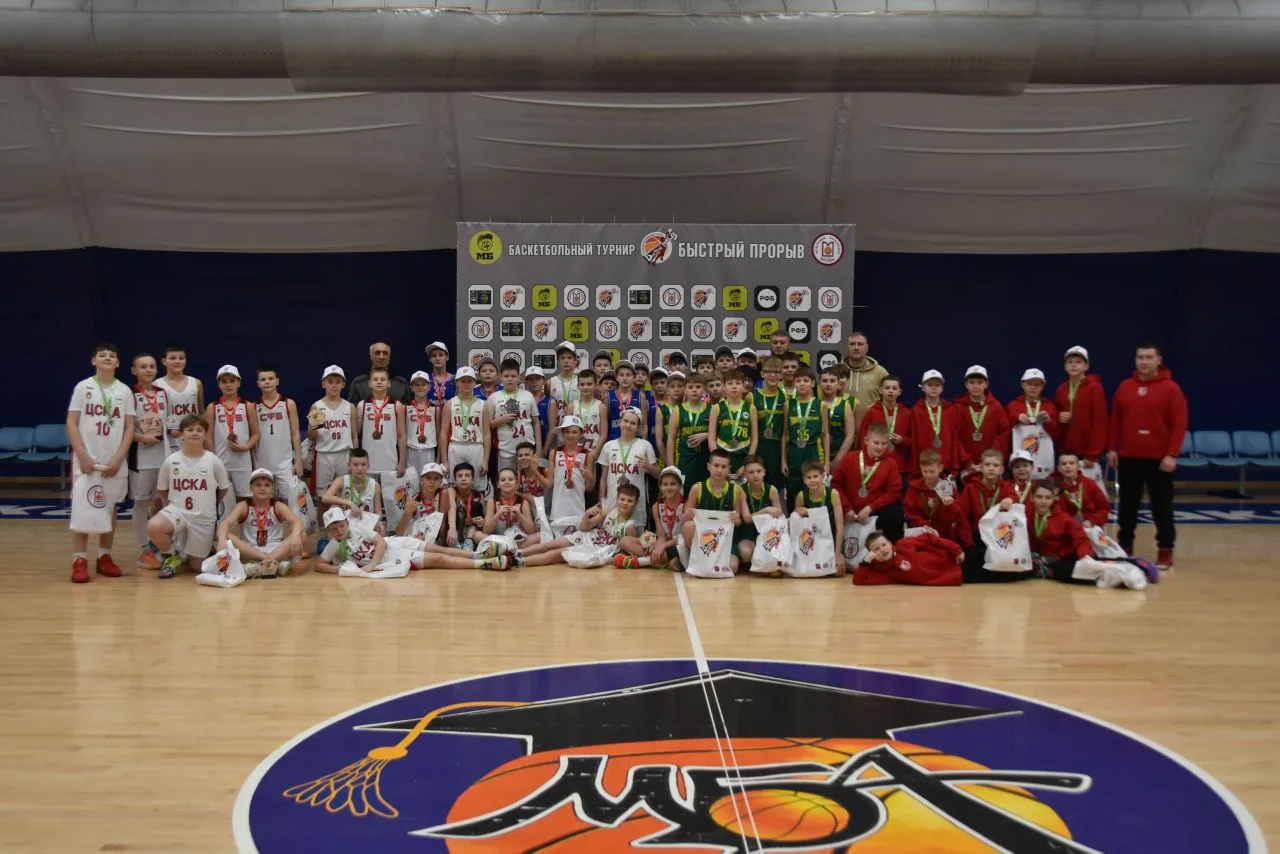 🏀С 16-го по 18-е января 2026 г. команда юношей 2015 г.р. СШОР «Олимпиец» под руководст...