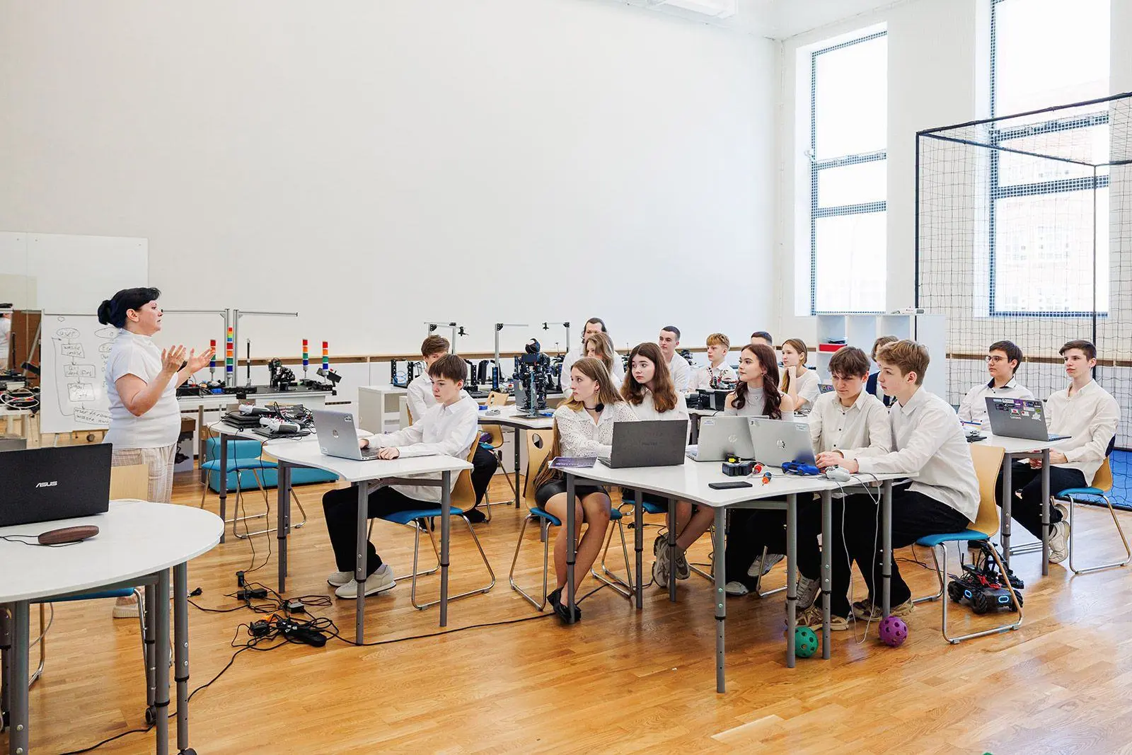 🏫 После обновления московские школы становятся современными образовательными пространствами, где де