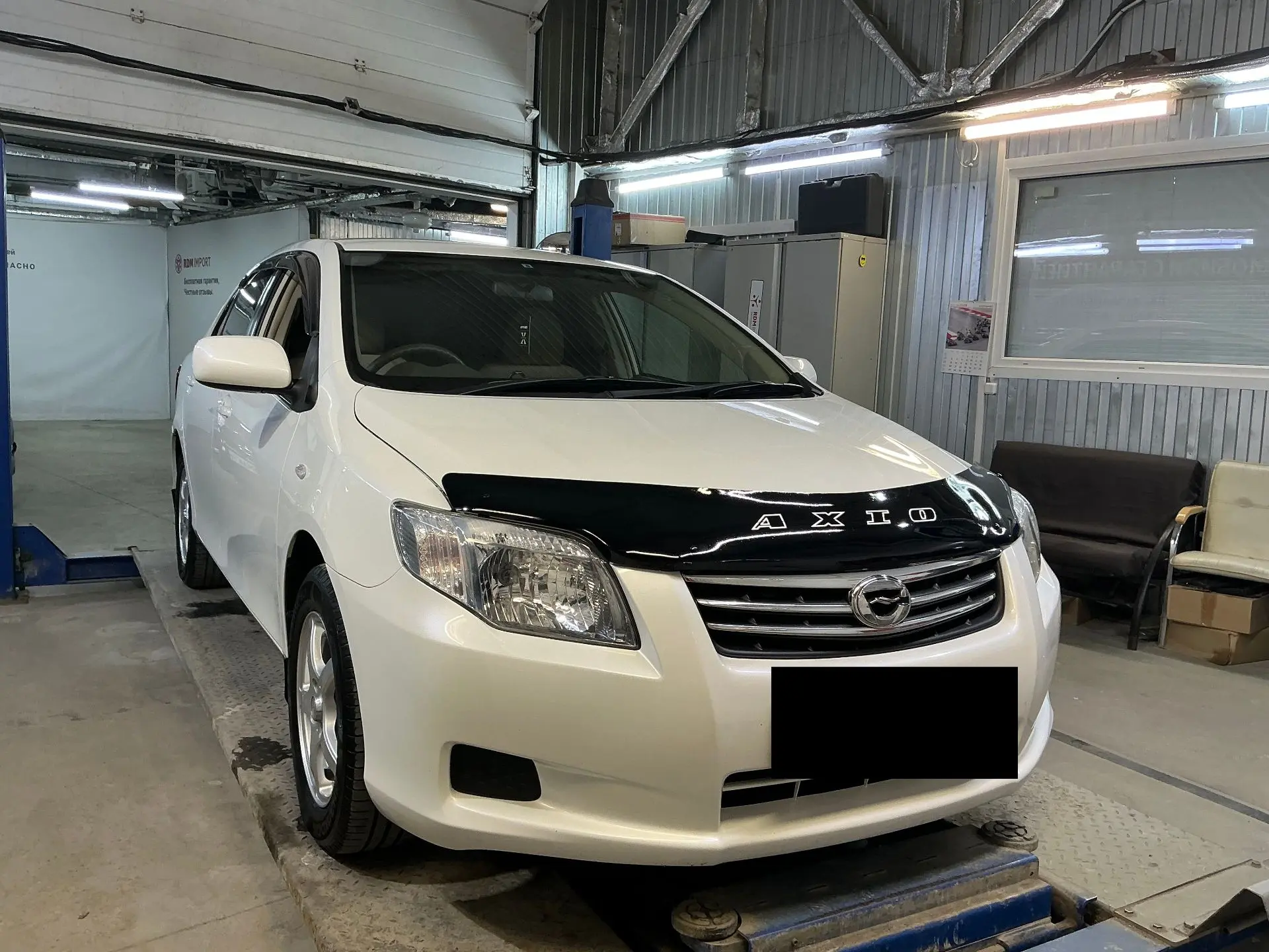Toyota Corolla Axio 2010