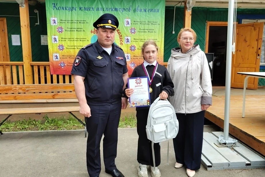 👍Ученица 4 класса Алексеевской школы Ксения Усова стала победительницей в вождении велосипеда в авт