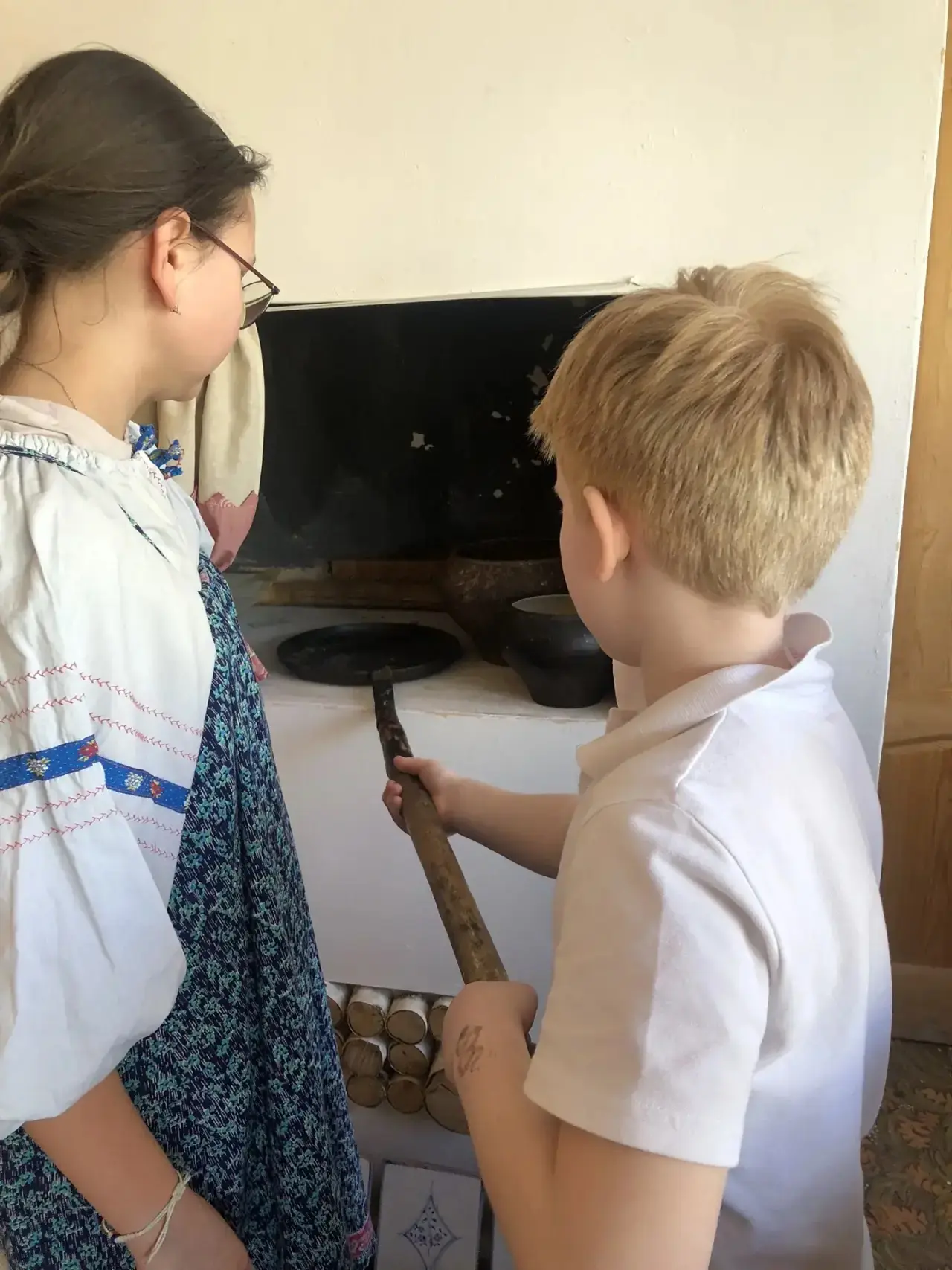 📝🧑‍🏫на этой неделе актив школьного музея МАОУ гимназии 13 проводит экскурсии для учащихся 1 х классо