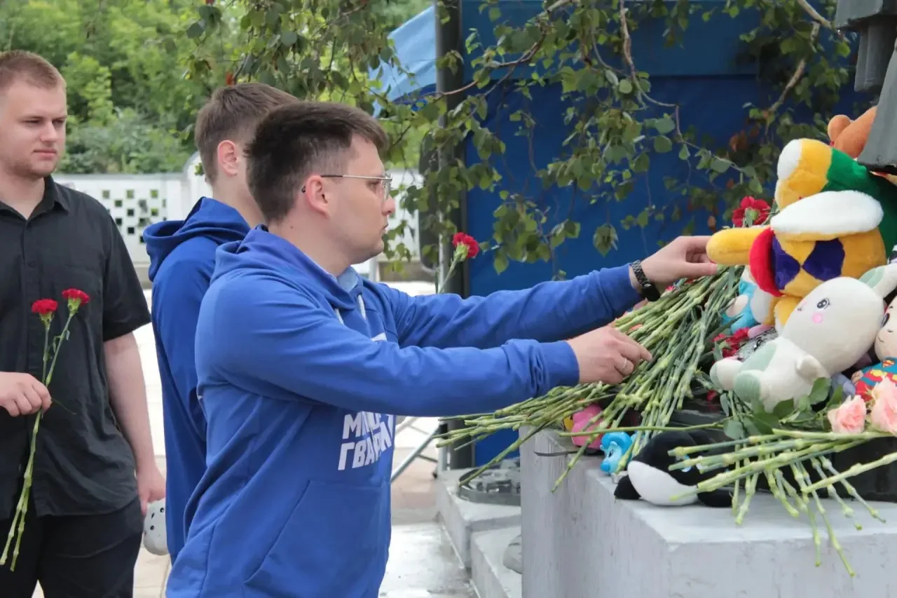 Сегодня День памяти детей, ставших жертвами киевского режима. Это страшная дата и наша ...