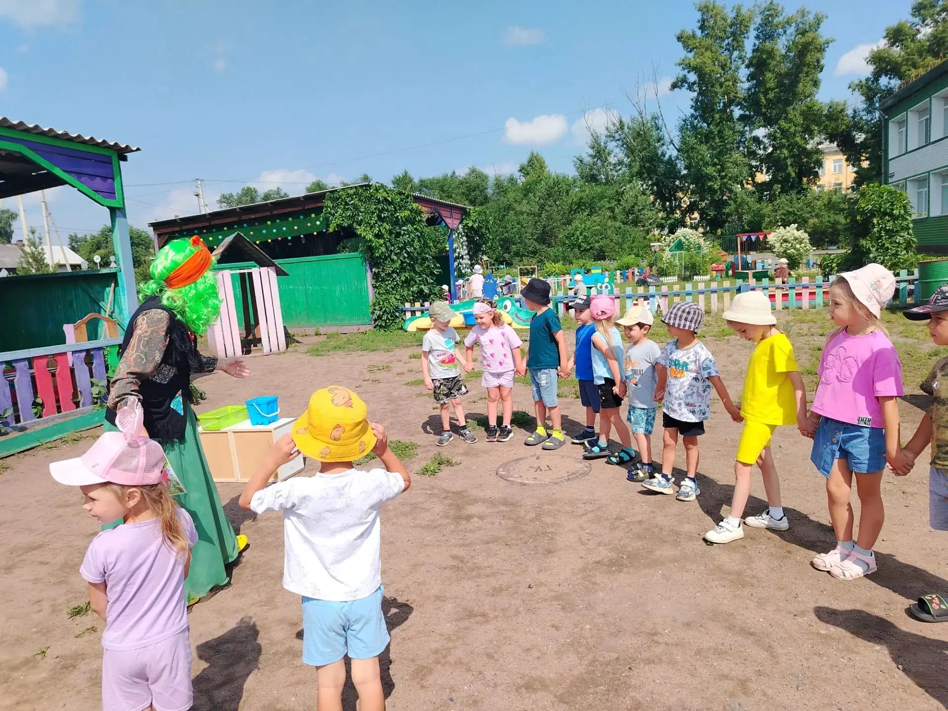 А вы искали цветок папоротника?🌔