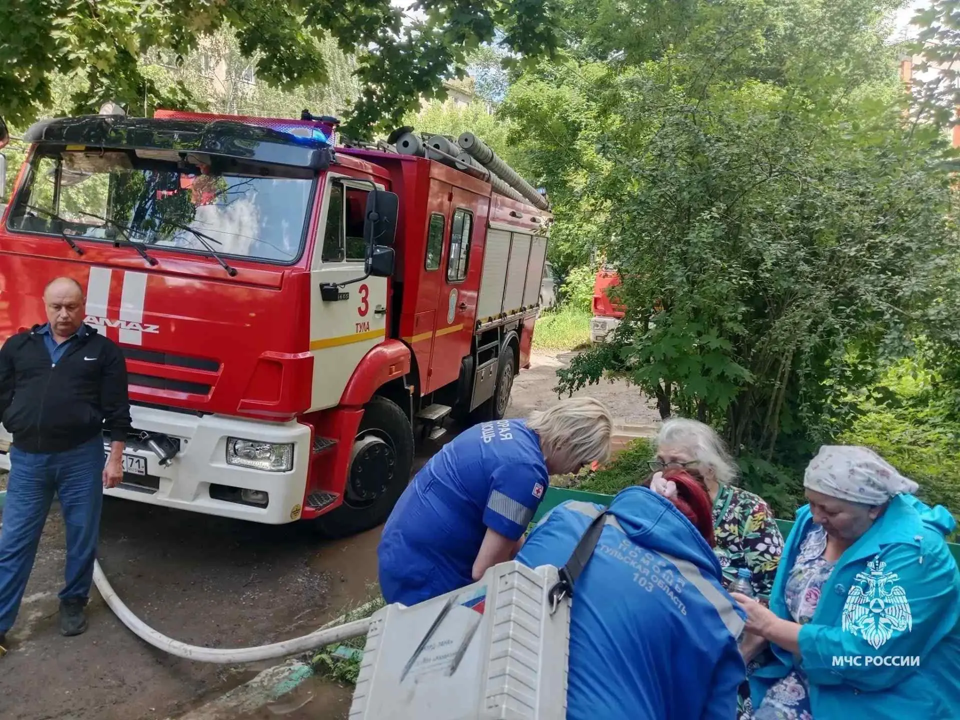⚡️В Туле в пожаре на улице Волкова погибла женщина

Днем 16 июня в Туле произошел  пожар в многоквар