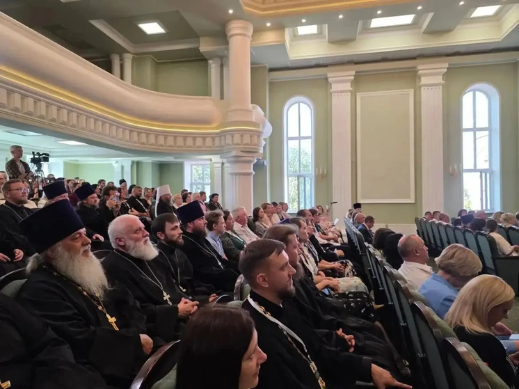 О детях, семье и будущем: чем запомнился тамбовский демографический форум