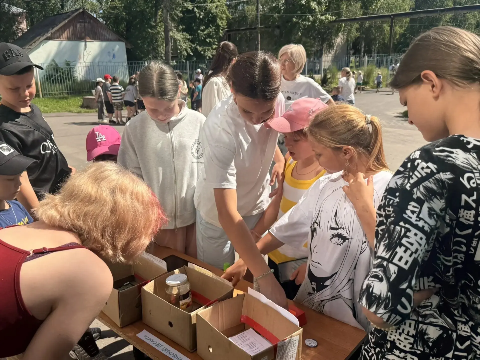 Понедельник  Лучик «Природы»: как прошёл наш понедельник?

Дышим свежим воздухом и изучаем родную пр