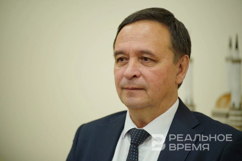 Радик Салихов: «Говорят, татар придумал Марджани, — попросту фальсифицируют историю»

Институт истор