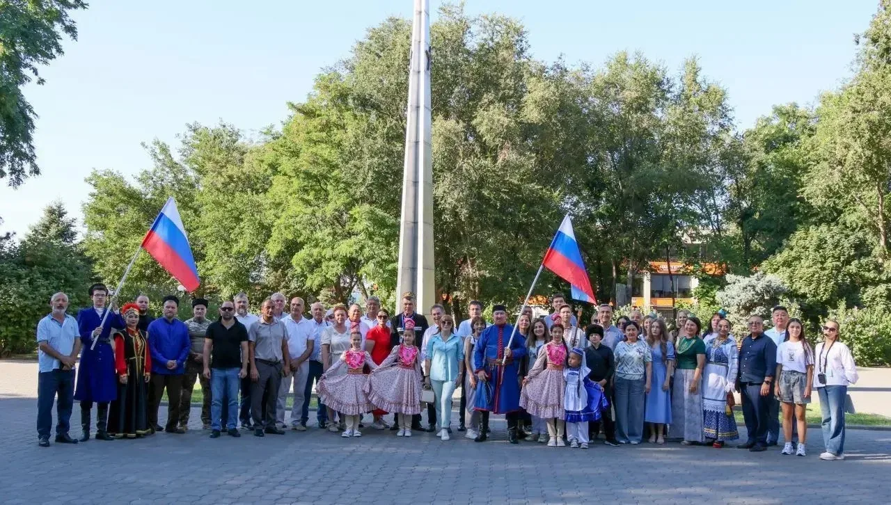 В Астрахани стартовал уникальный проект «Этнокультурные путешествия. Астрахань сквозь в...