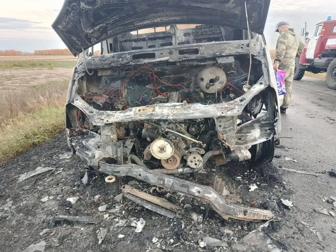 🚒 На алтайской трассе загорелся автомобиль-молоковоз