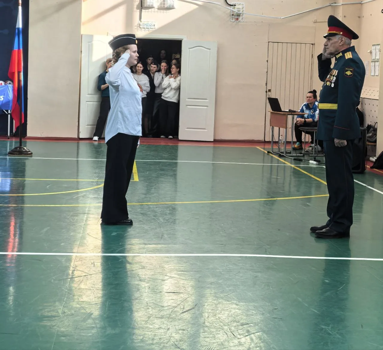 ⭐️Военно-патриотический месячник⭐️ 🪖  В гимназии традиционно прошёл  школьный конкурс «Смотр строя и