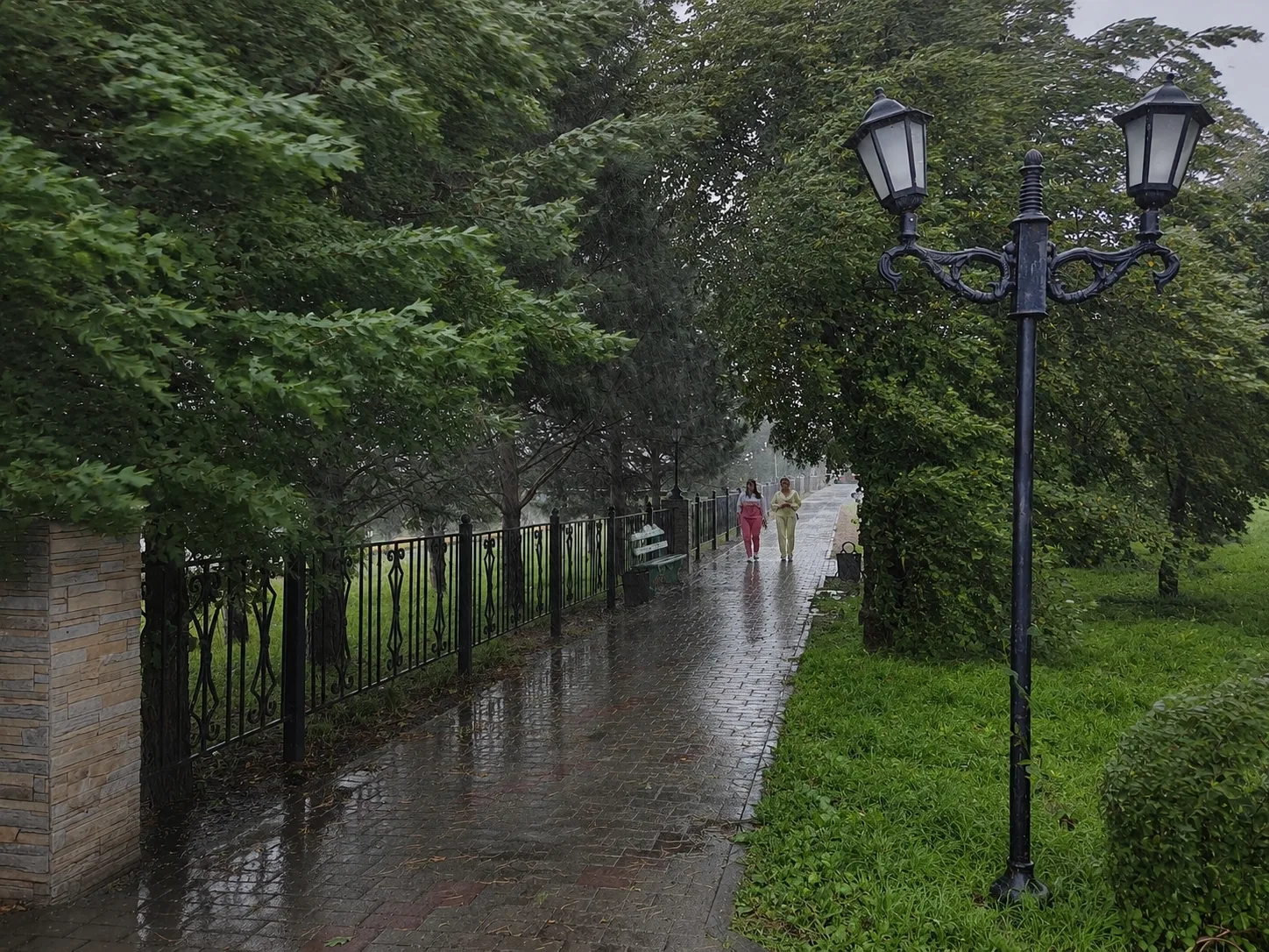 ⛈ Внимание, Троицк! МЧС предупреждает об ухудшении погоды!