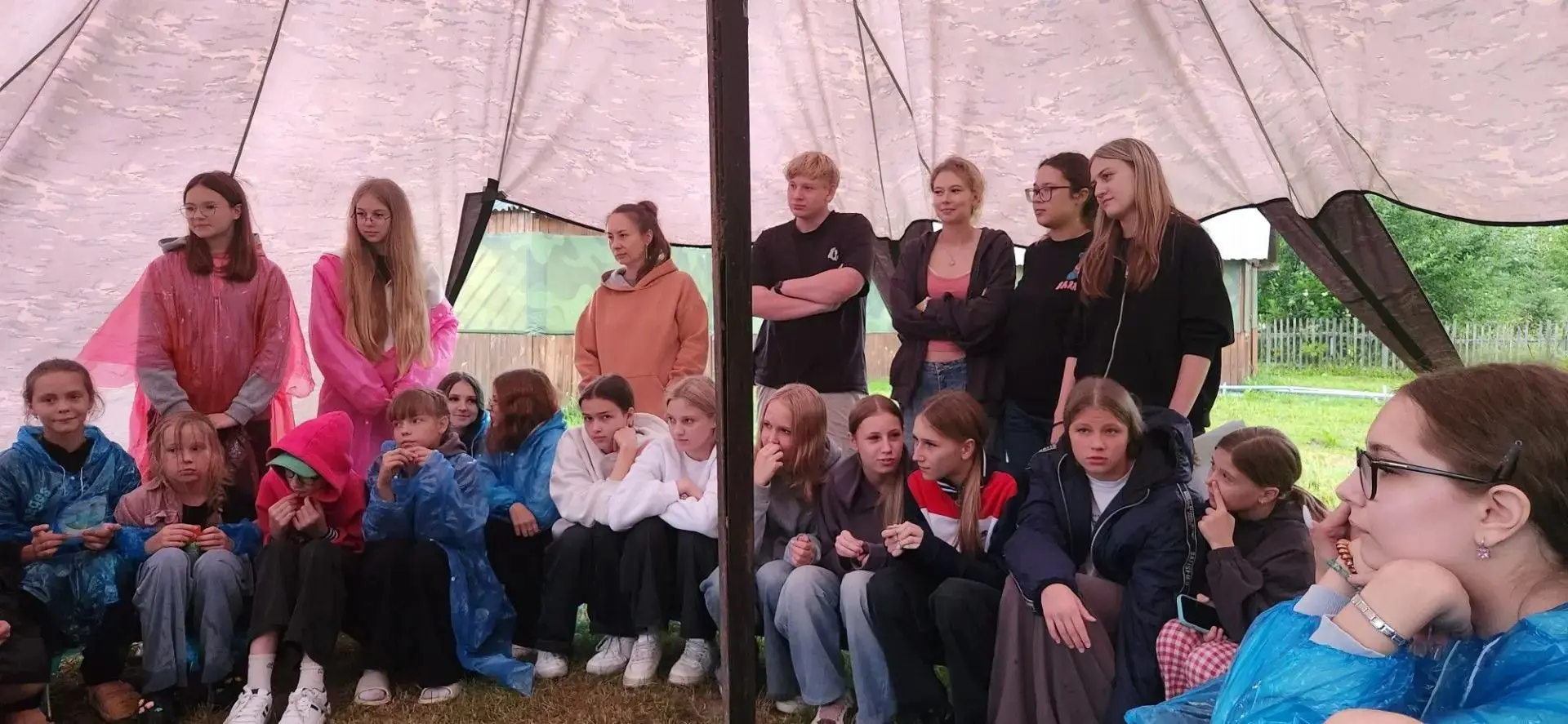 🌲🌞🏕В ДЦО "Патриот" продолжается смена "Будь первыми". В рамках этой смены дети не то...