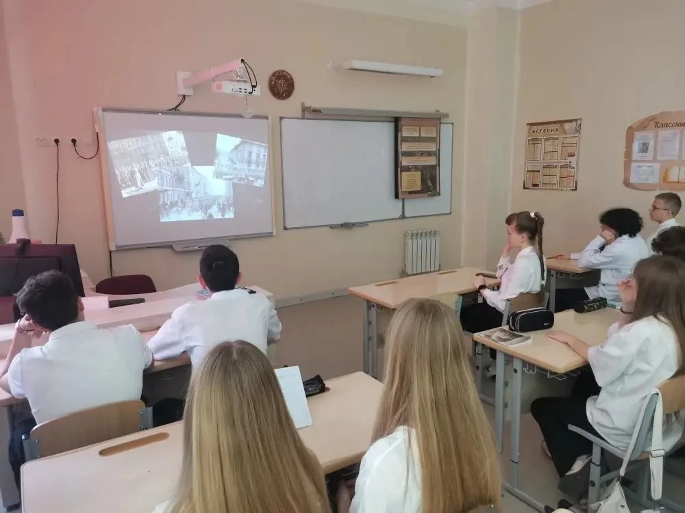 🎖️📽️ ПРОСМОТР ДОКУМЕНТАЛЬНОГО ФИЛЬМА «КОМАНДОВАТЬ ПАРАДОМ БУДЕТ ОН: ИСТОРИЯ ОДНОГО ГЕНЕРАЛА» 🎖️📽️  1
