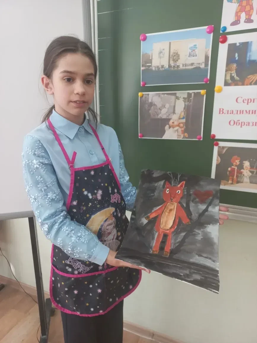 В 3 А классе прошло занятие "День театра". Ребята узнали о замечательном артисте С. В. Образцове и Ц