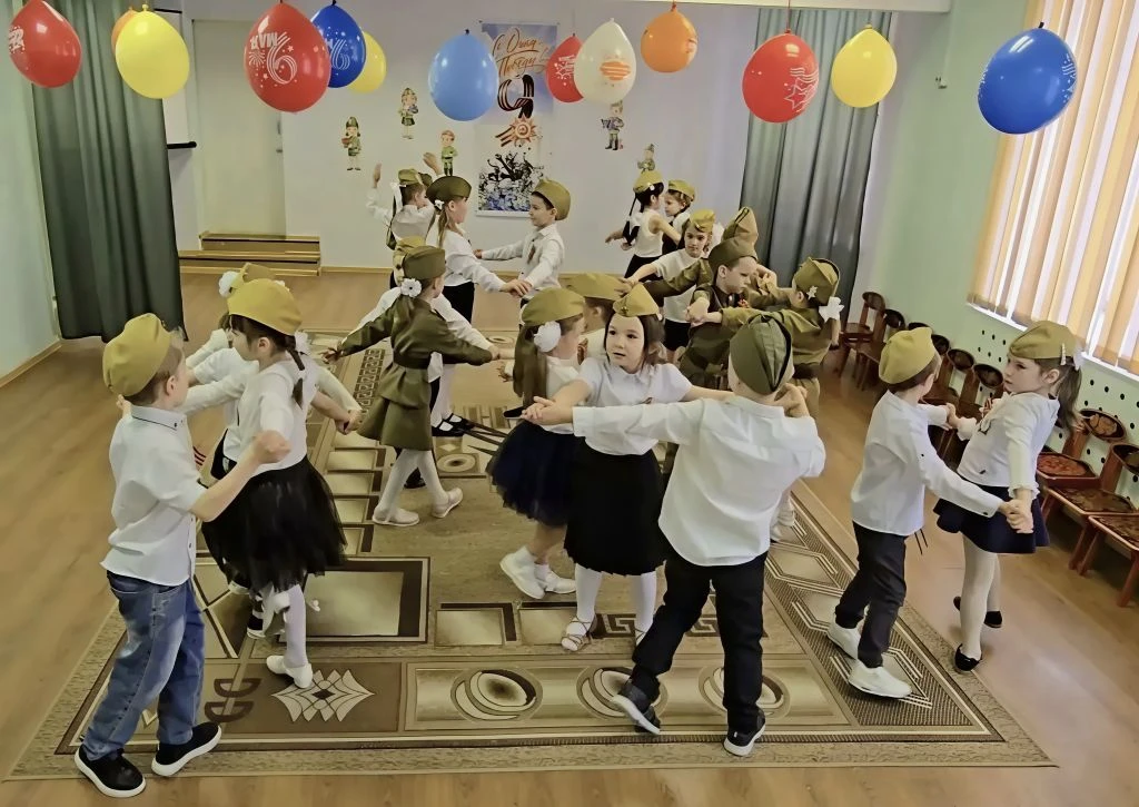 Праздник в дошкольном отделении 💫  ☝️ В нашем дошкольном отделении тоже вовсю идет подготовка ко Дню