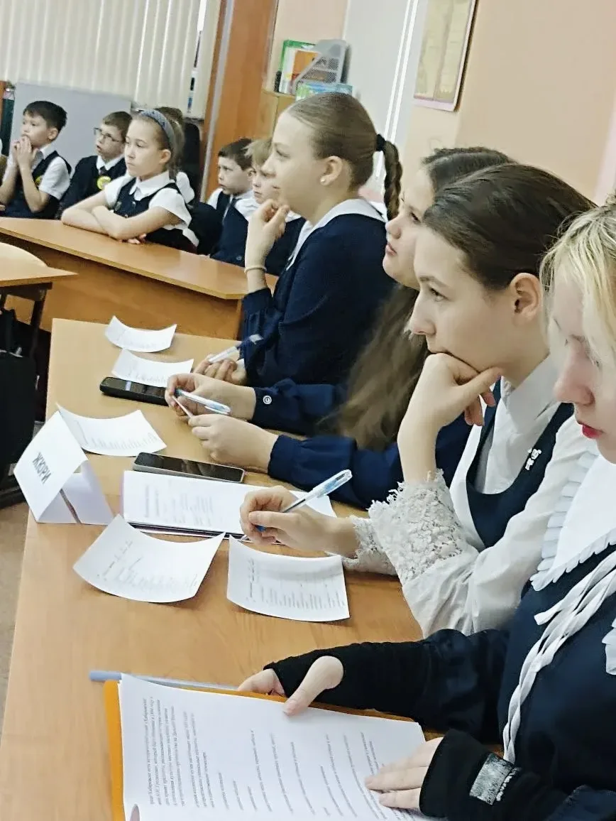 В нашей школе прошла ежегодная научно-практическая конференция «Первый шаг в науку» для учащихся 1-4