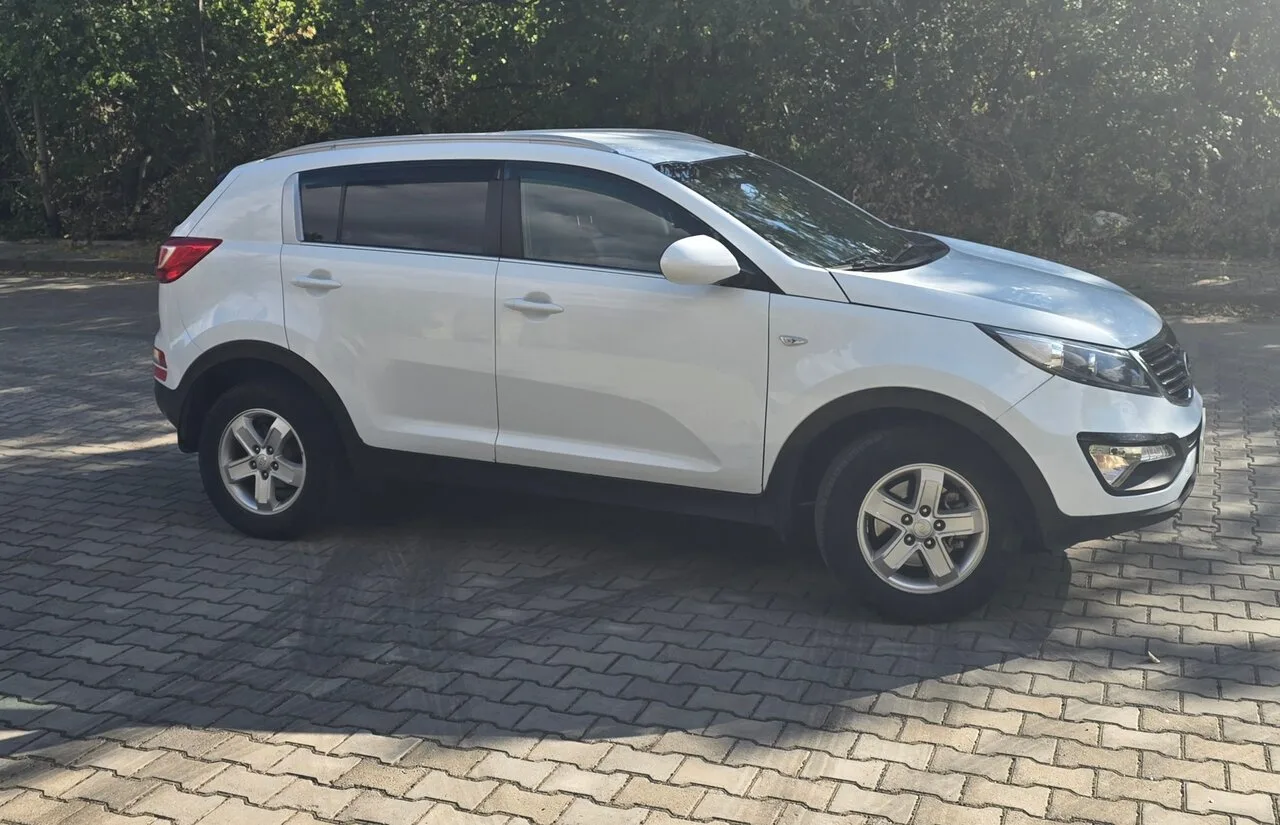 Продам Kia Sportage 2.0 MT, 2012, 181 000 км, Донецк