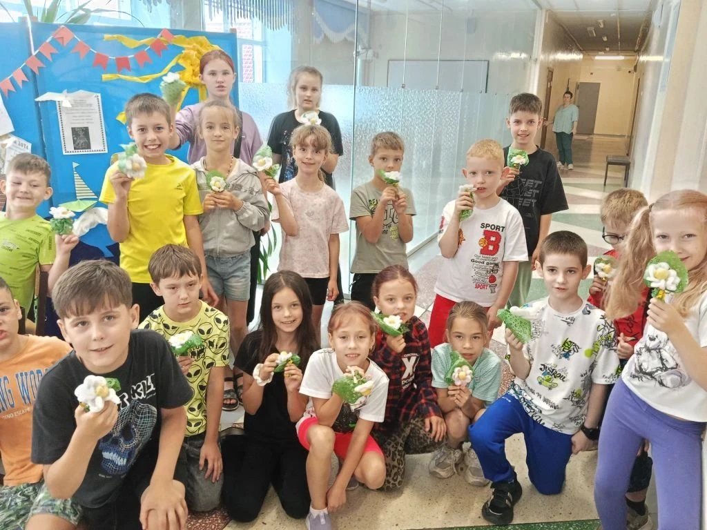 Мастер-класс по созданию ромашки в пришкольном лагере