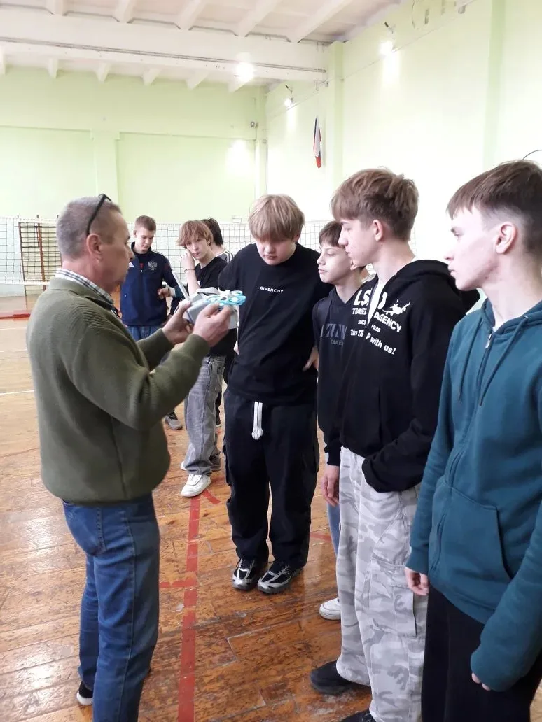 Образовательный марафон "Первый старт" для 9-10 классов🚀  Наши старшеклассники приняли участие в про