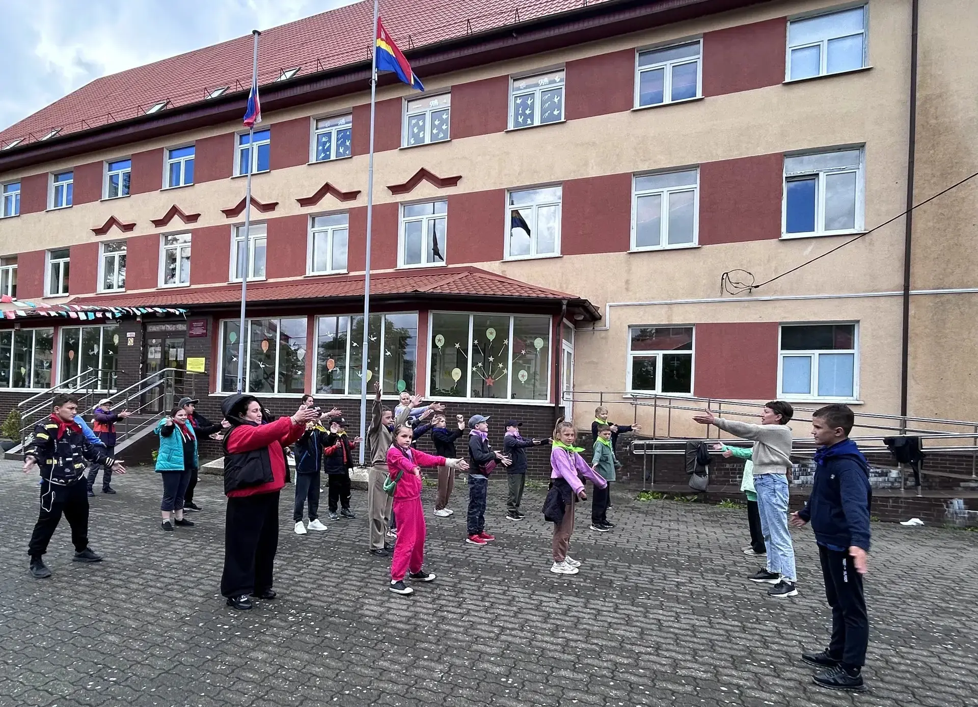 16 июня в пришкольном лагере прошёл насыщенный событиями день, наполненный мероприятиями различной н