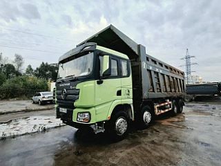 🚛 SHACMAN SX331863366