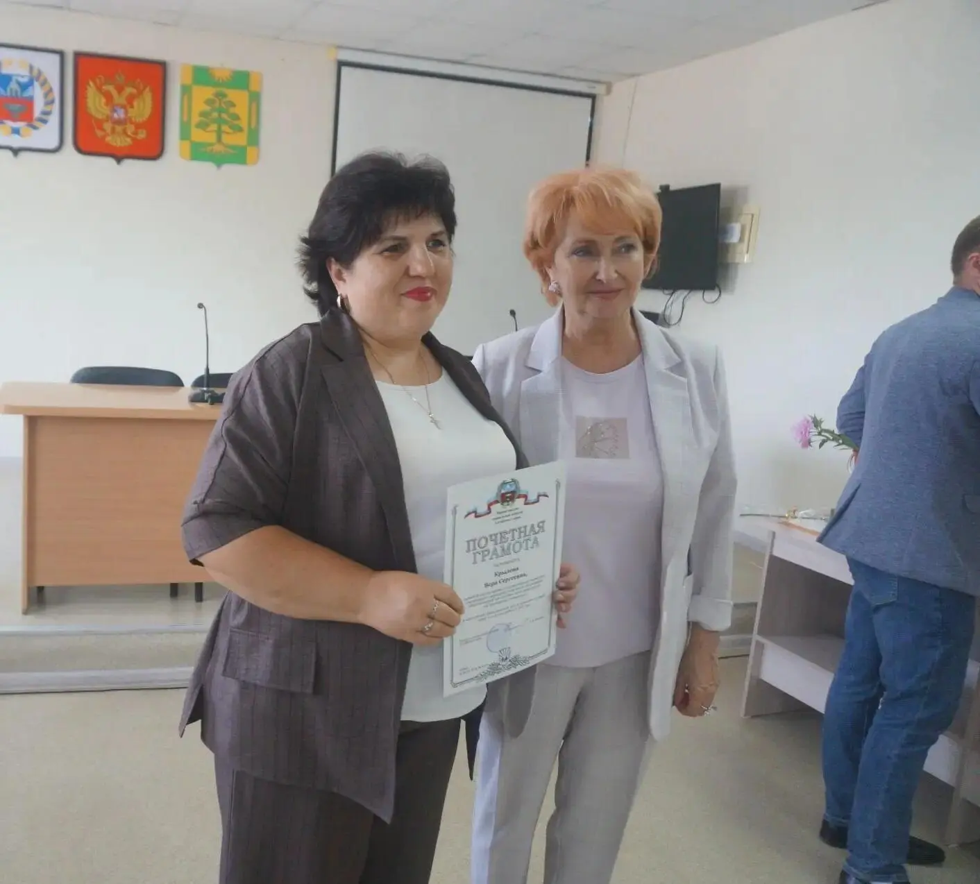 В профессиональный праздник "День социального работника" награждены почётной грамотой Министерства с
