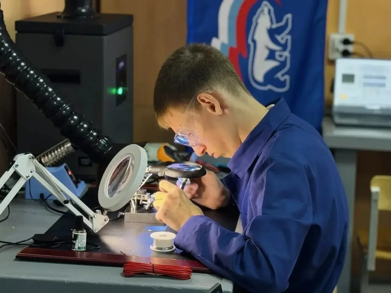 🎓 В школе №40 Старого Оскола открылся центр инженерных практик