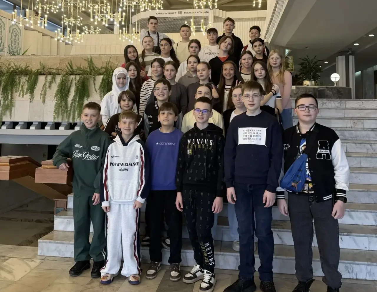 🎭 КУЛЬТУРНЫЙ ПОДХОД   Сегодня учащиеся 6 и 7 классов посетили театр им. К. Тинчурина. «Творчество Ту