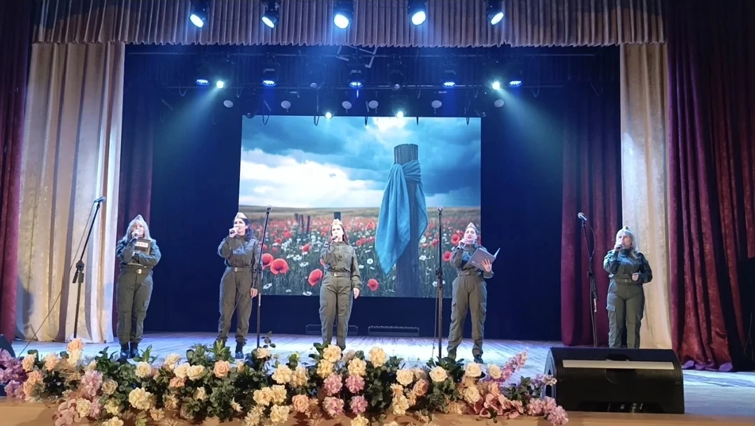 🎭 НАШИ УЧИТЕЛЯ — НАСТОЯЩИЕ ЗВЁЗДЫ! ✨  В Белгороде во всю мощь гремит Городской фестиваль художествен