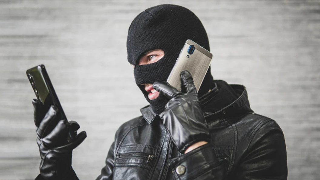 В Дербенте сотрудники полиции расследуют уголовное дело, возбуждённое по факту хищения денежных сред