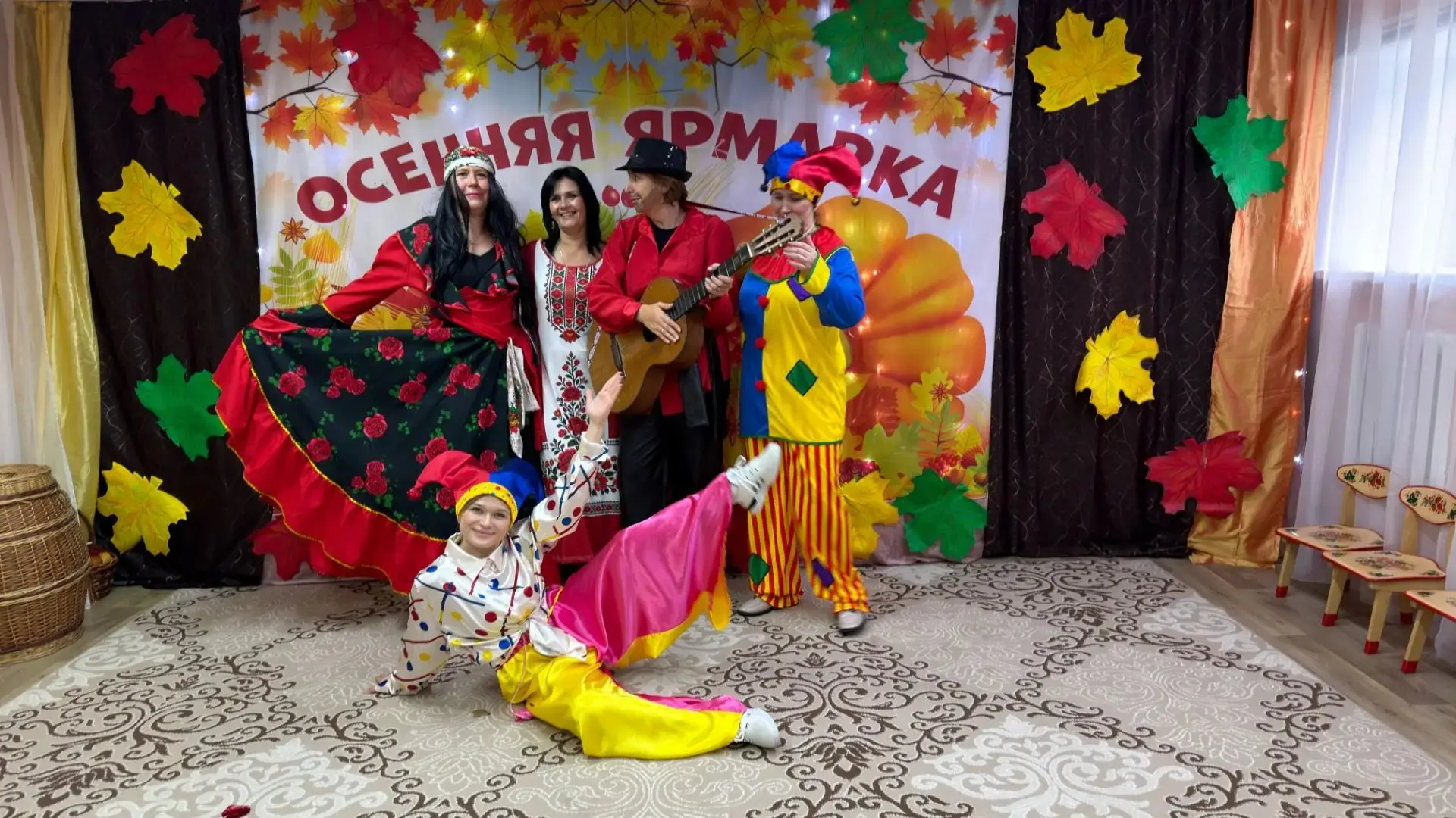 В детском саду №19 города Лабинска прошла «Осенняя Ярмарка» — событие, которое собрало ...