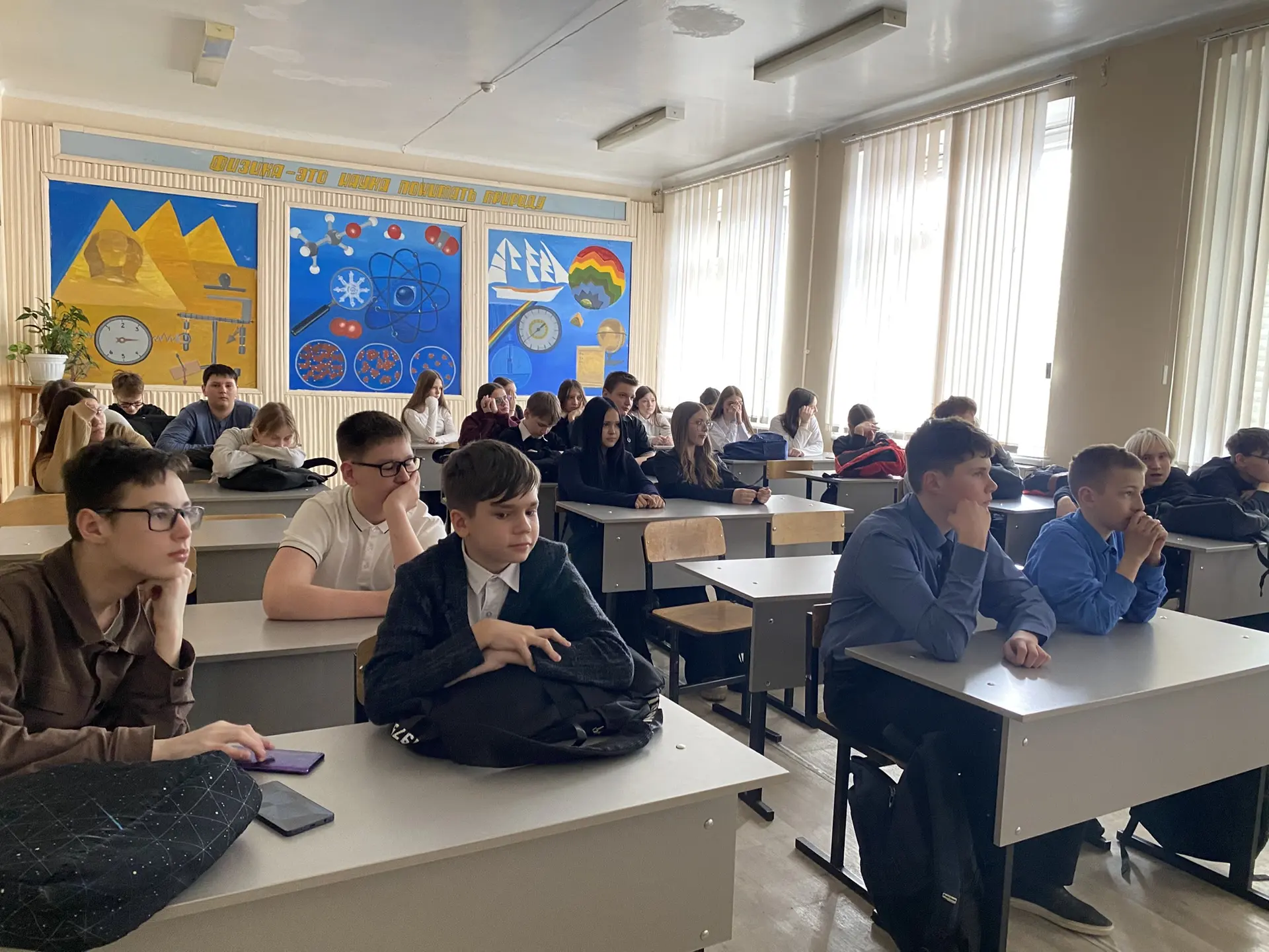 🗣️Геноцид советского народа нацистами и их пособниками в годы Великой Отечественной войны - это одн
