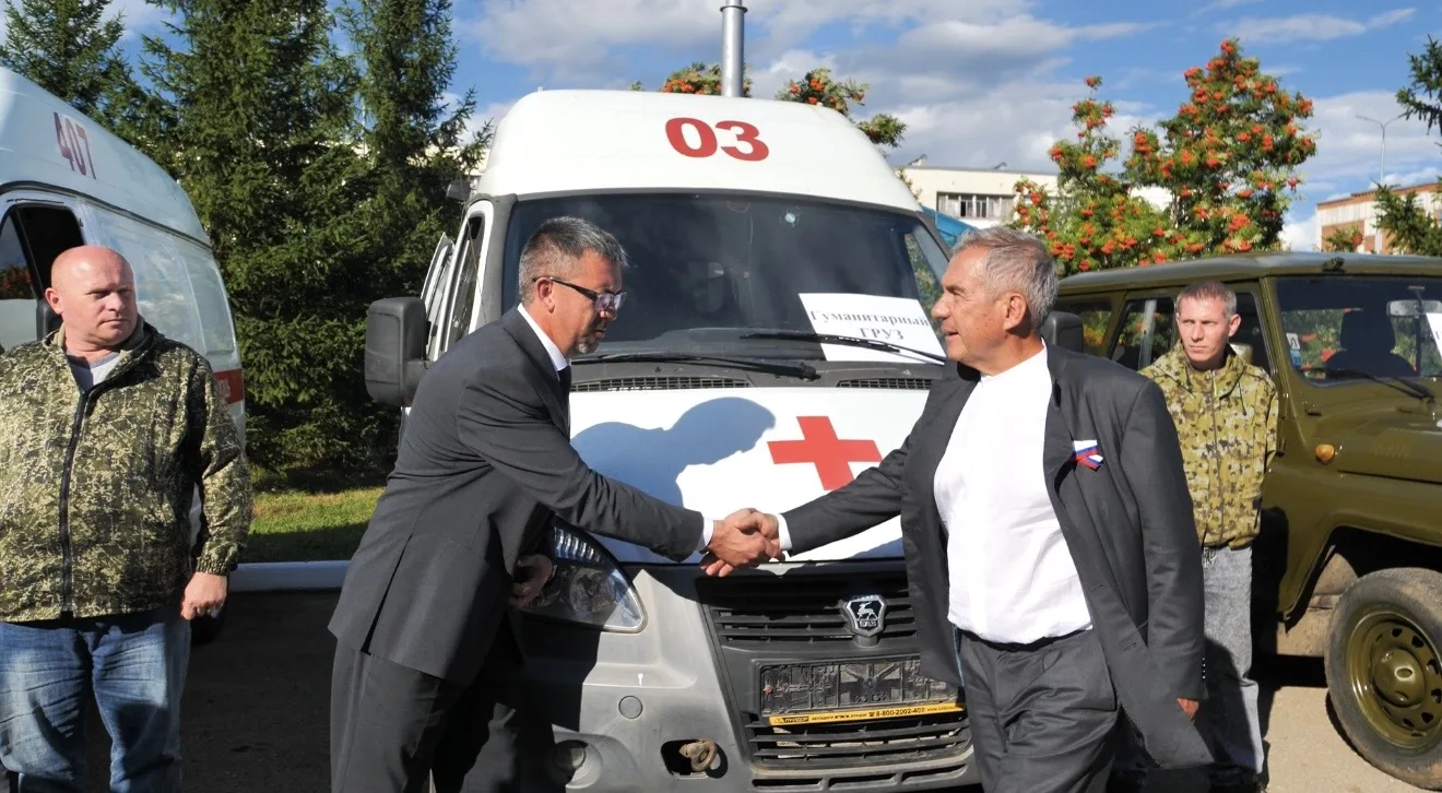 🚑🪖 Альметьевская ЦРБ направила четыре автомобиля скорой помощи в зону Специальной вое...