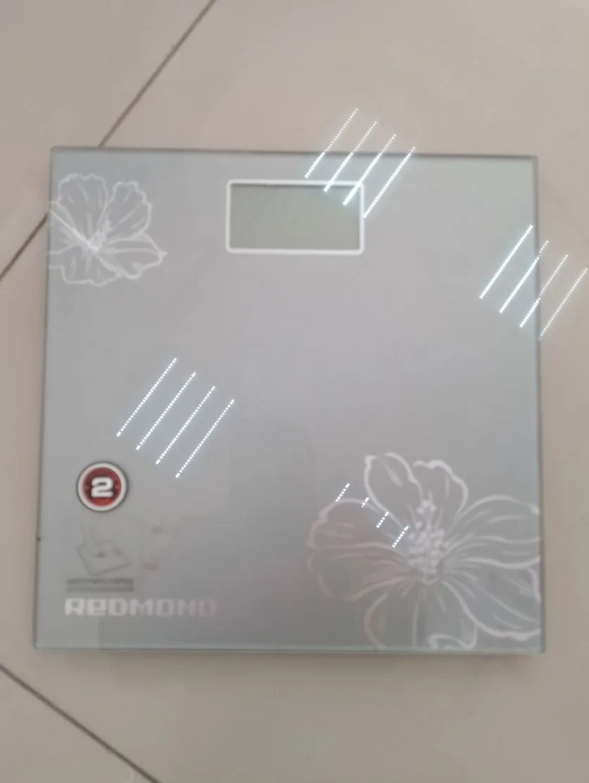 Весы Redmond