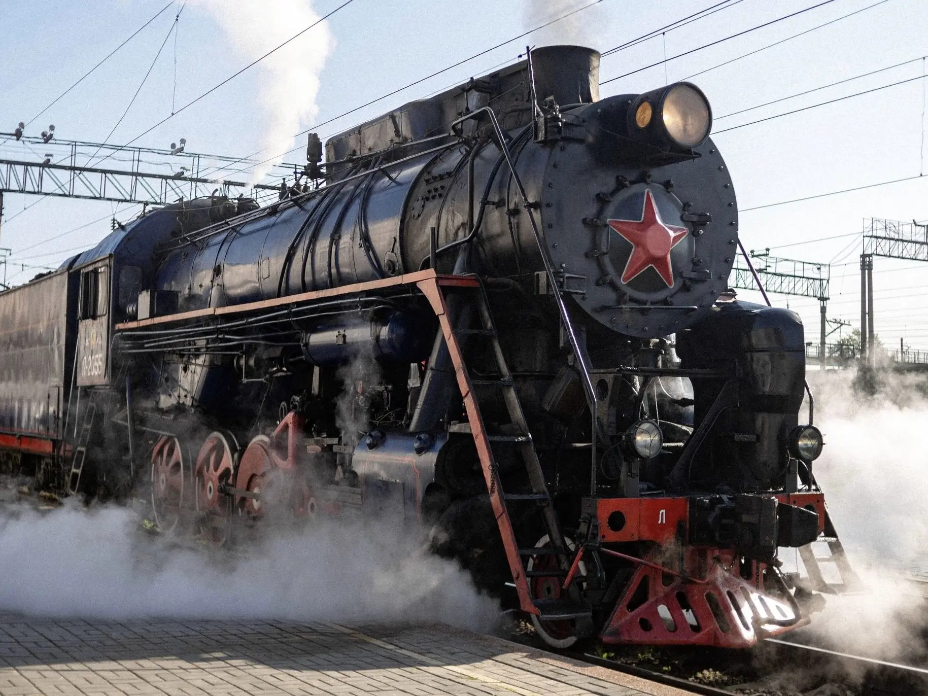 «Чайковский экспресс» отправился первый летний рейс 

🚂 Ретропоезд на паровозной тяге «Чайковский э